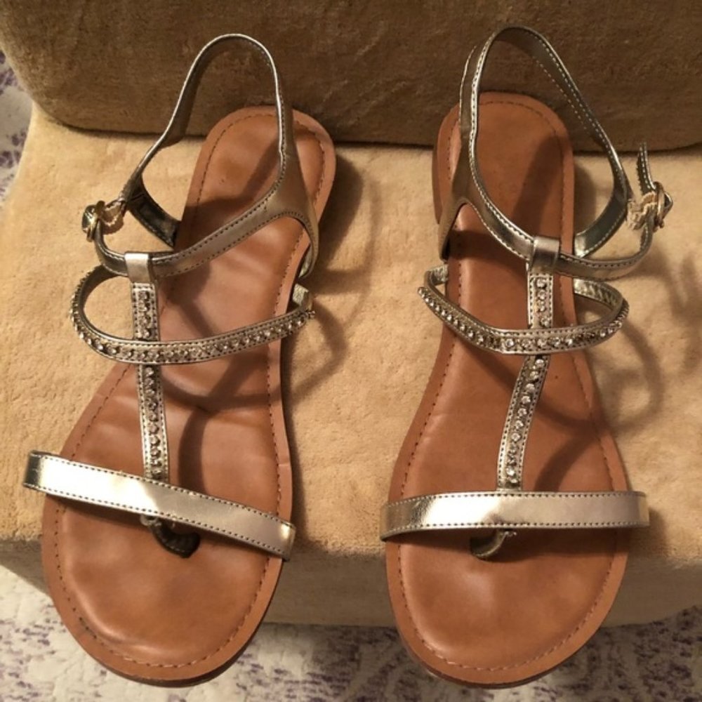 Kelly & Katie Phoenix gold gladiator sandal